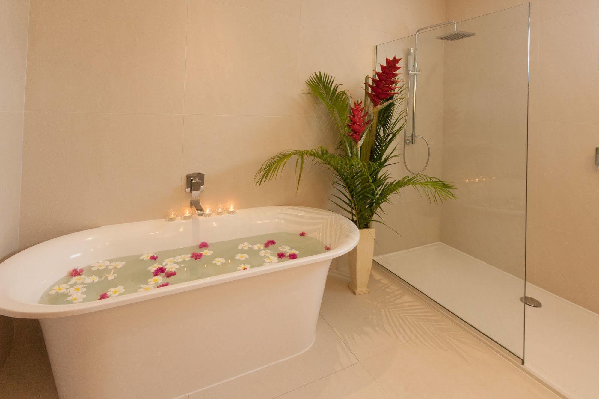 Crystal Blue Lagoon Villas Rarotonga Luaran gambar